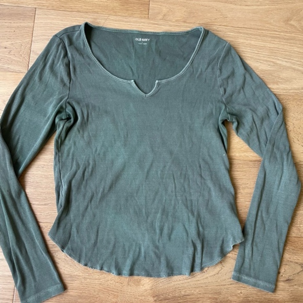 Old Navy Olive Green Long Sleeve Tee